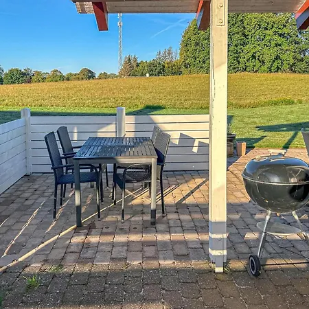 Feriehus In With Swimming Pool *